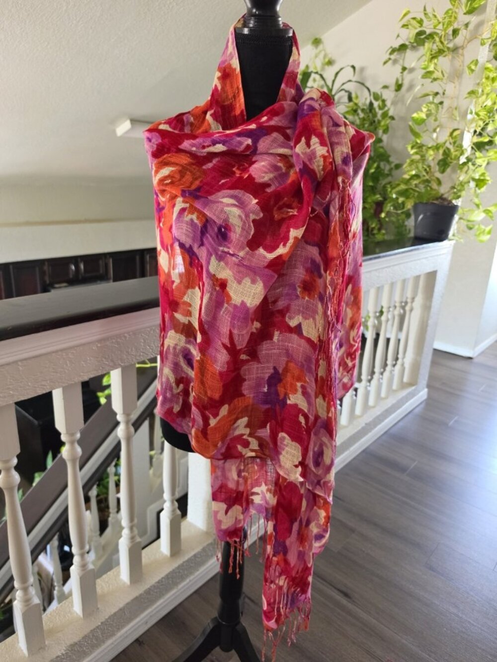 Women's Floral Rectangle Scarf w/ Fringe Pink Purple Red Orange White 72x26 - Picture 4 of 6